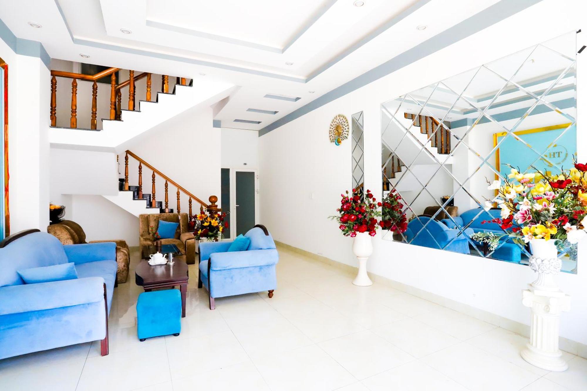 Hotel Tram Anh Nhon Trach Экстерьер фото