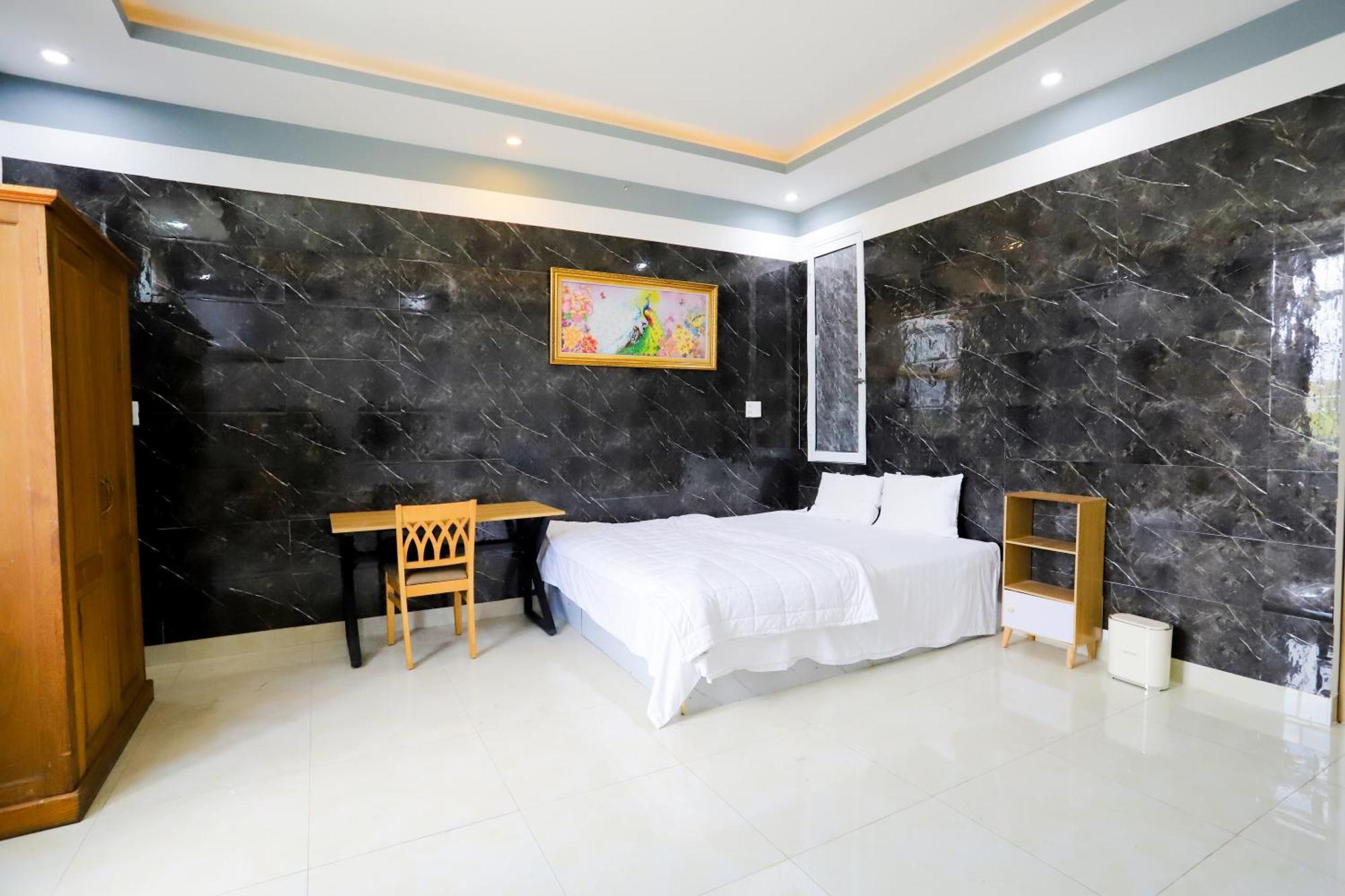 Hotel Tram Anh Nhon Trach Экстерьер фото