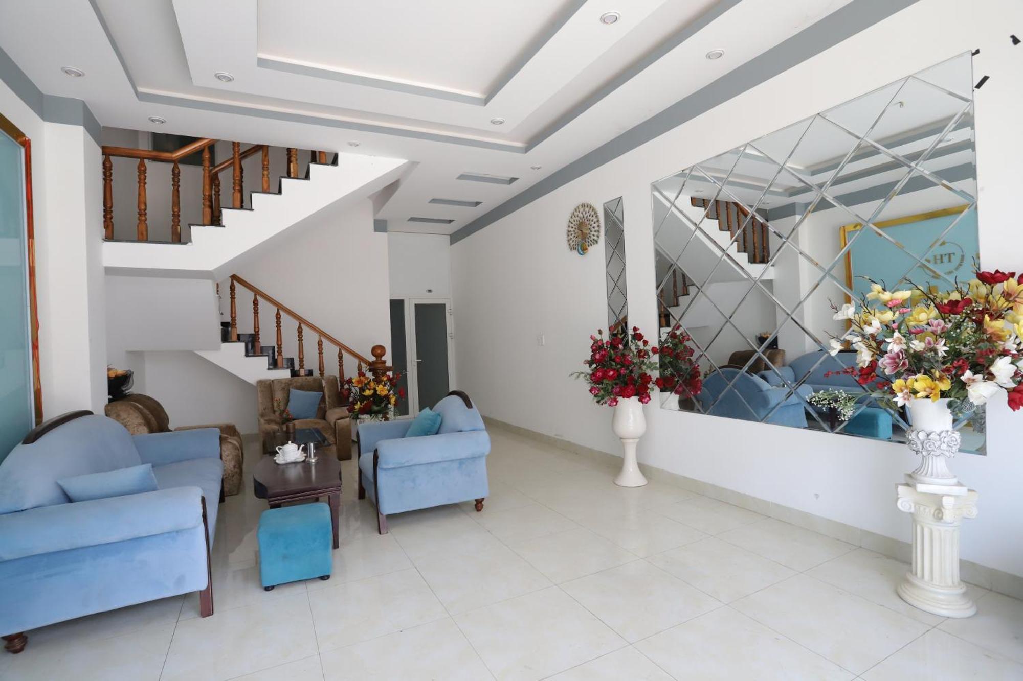 Hotel Tram Anh Nhon Trach Экстерьер фото