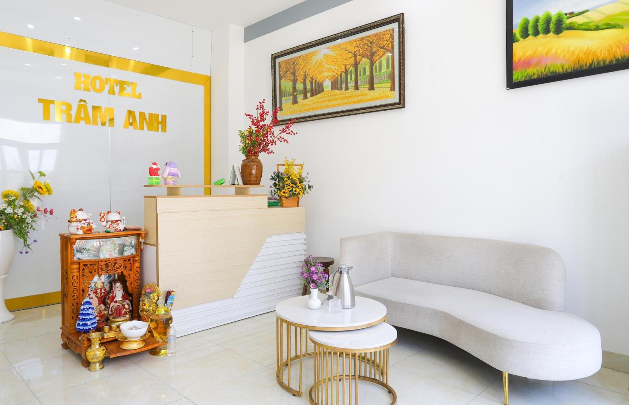 Hotel Tram Anh Nhon Trach Экстерьер фото