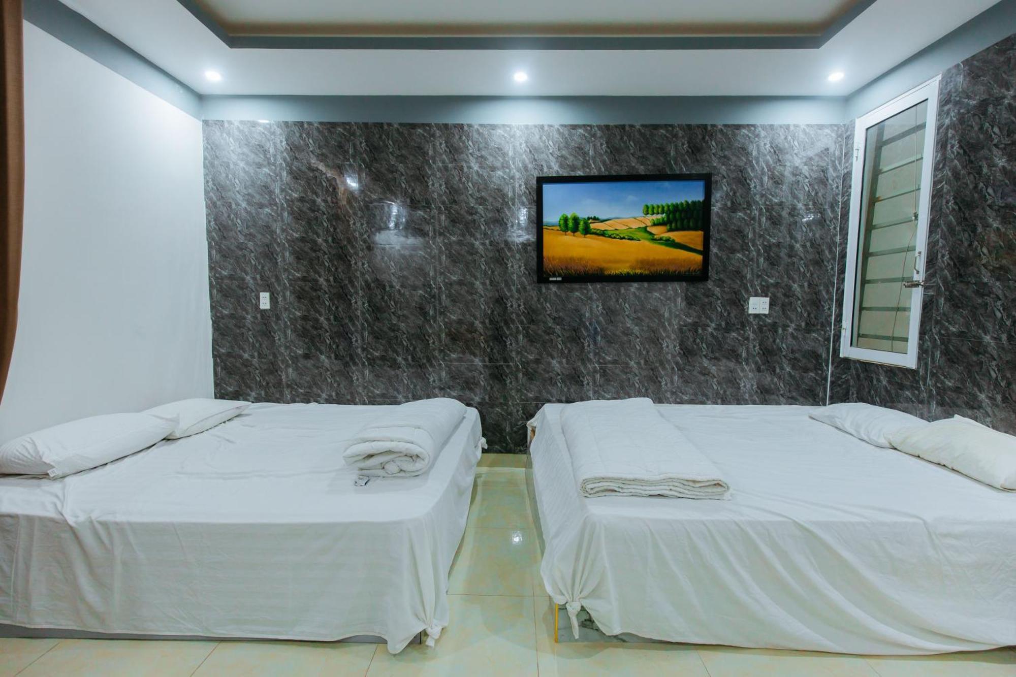 Hotel Tram Anh Nhon Trach Экстерьер фото