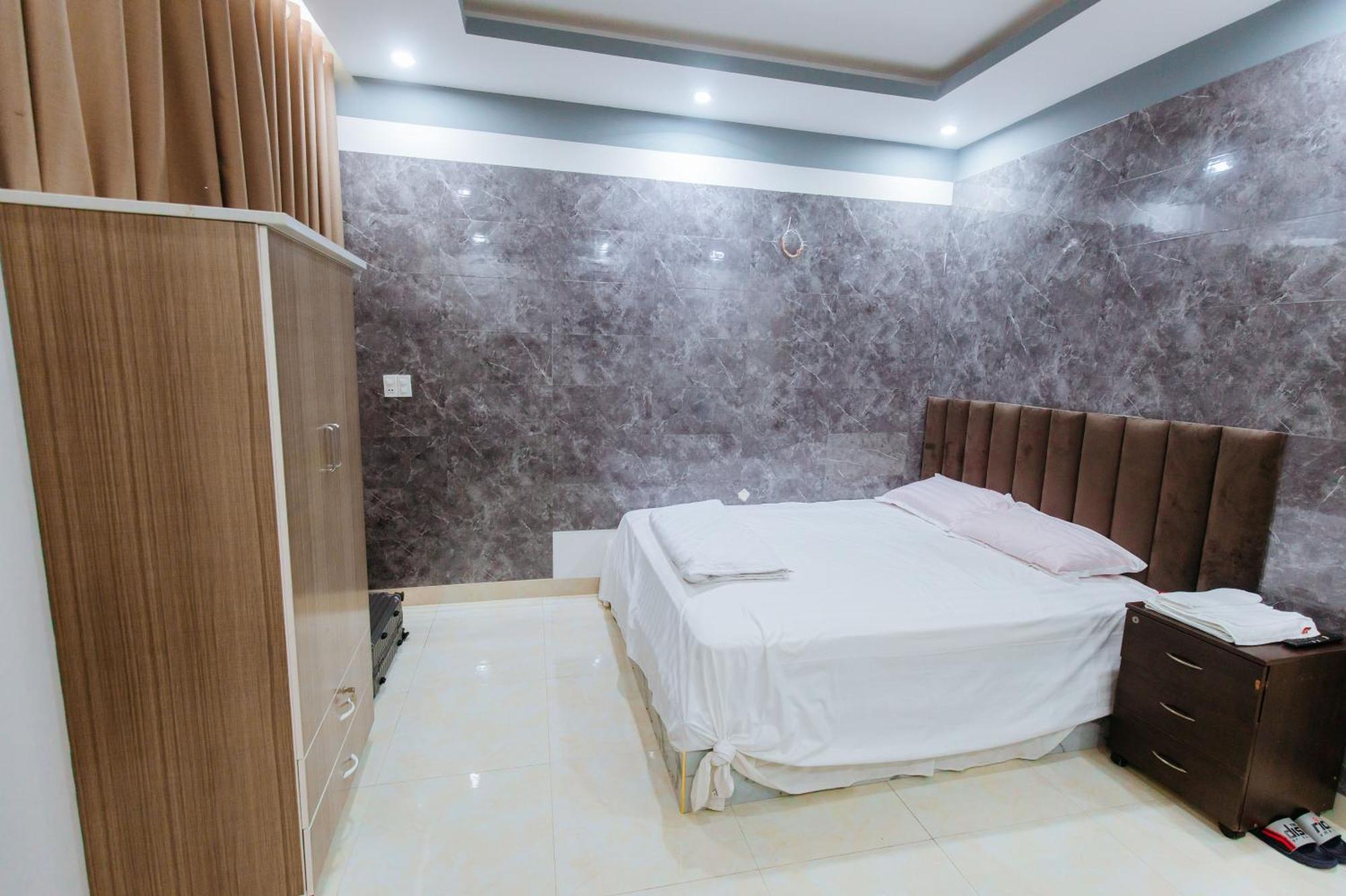 Hotel Tram Anh Nhon Trach Экстерьер фото